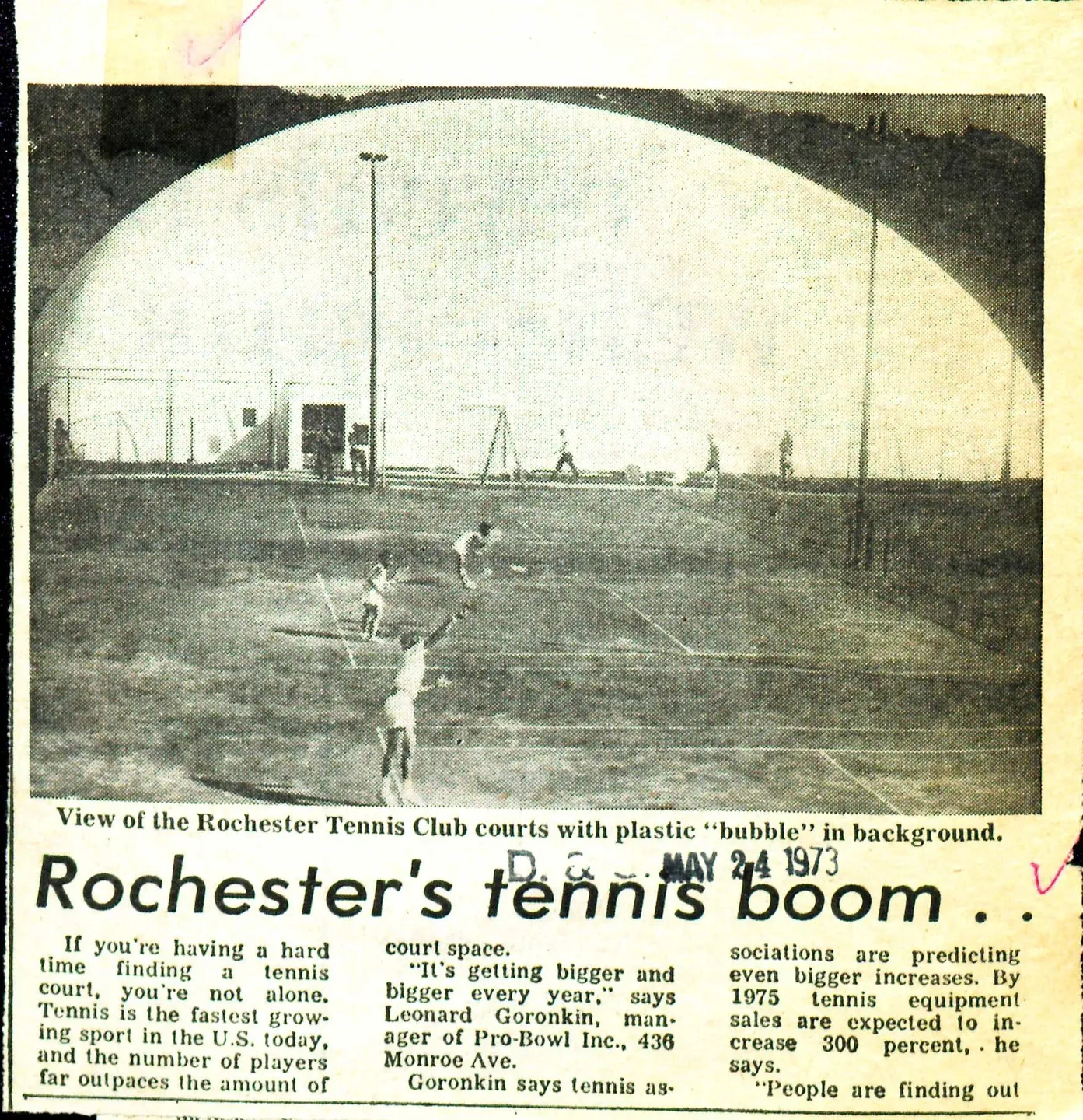 A newspaper article about the rochester tennis club.